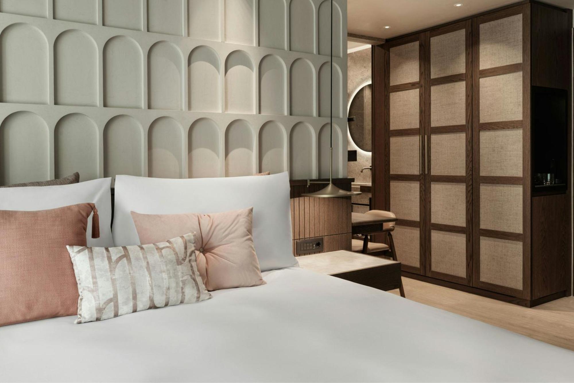 Monasty, Thessaloniki, Autograph Collection Hotel Buitenkant foto Deluxe Suite