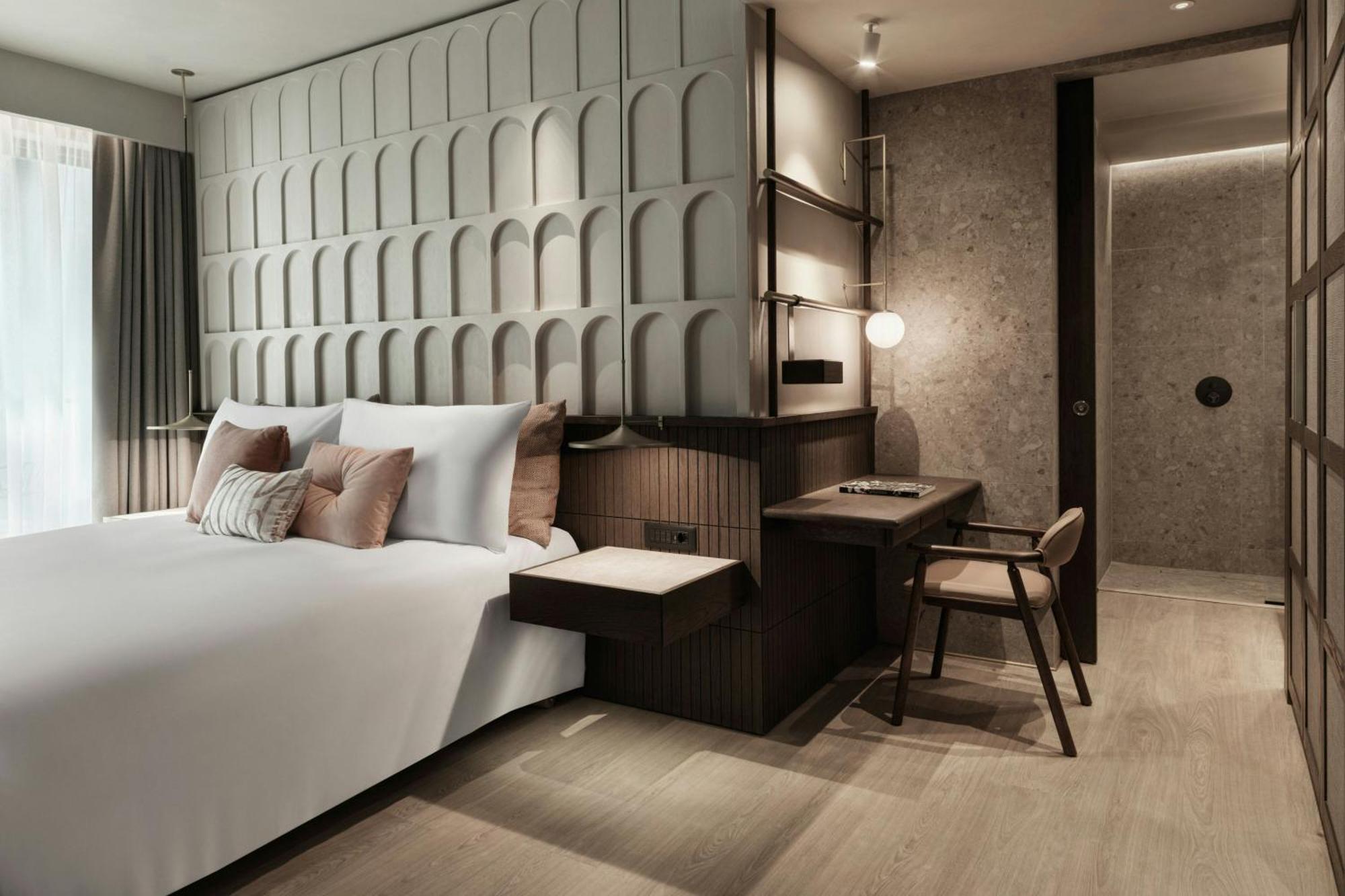 Monasty, Thessaloniki, Autograph Collection Hotel Buitenkant foto Deluxe Room